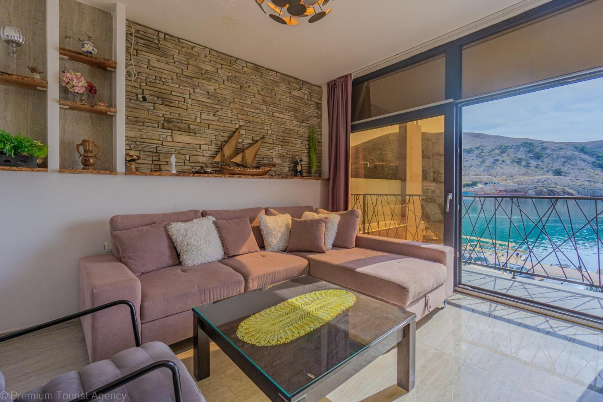 Ivica Super Comfortable, Newly Furnished Apartment In A Top Location Metajna Exteriér fotografie